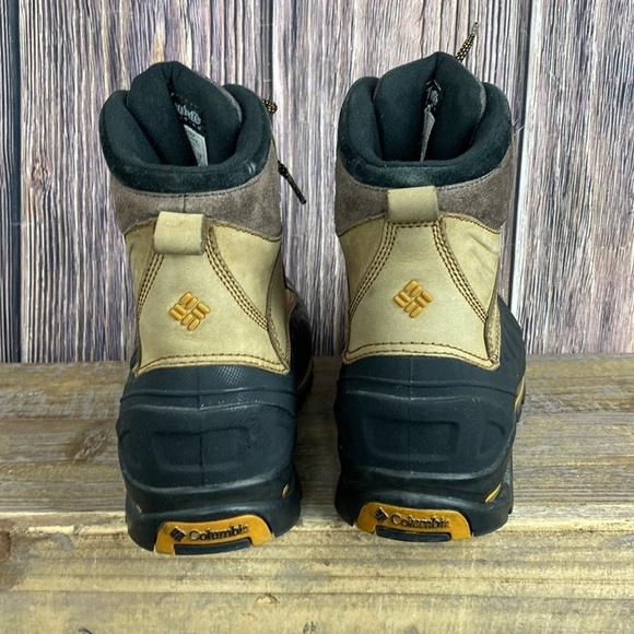 Columbia Men’s Bugabootoo- Size 9 - Picture 5 of 10